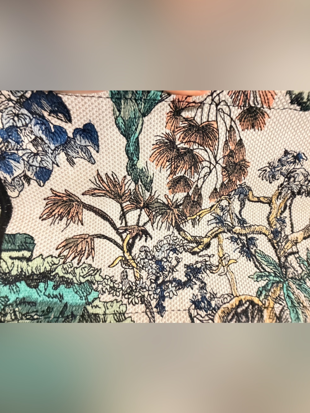 Christian Dior Canvas Toile de Jouy Tote NWOT - Picture 15 of 16